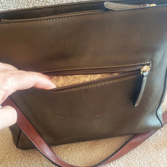 Simply Noelle Olive/Brown Crossbody Adjustable Strap - 3 Ext/2 Int Pockets - Picture 8 of 15